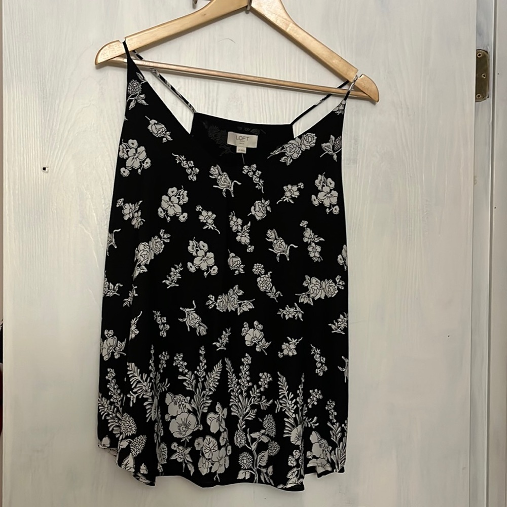 LOFT Floral print top